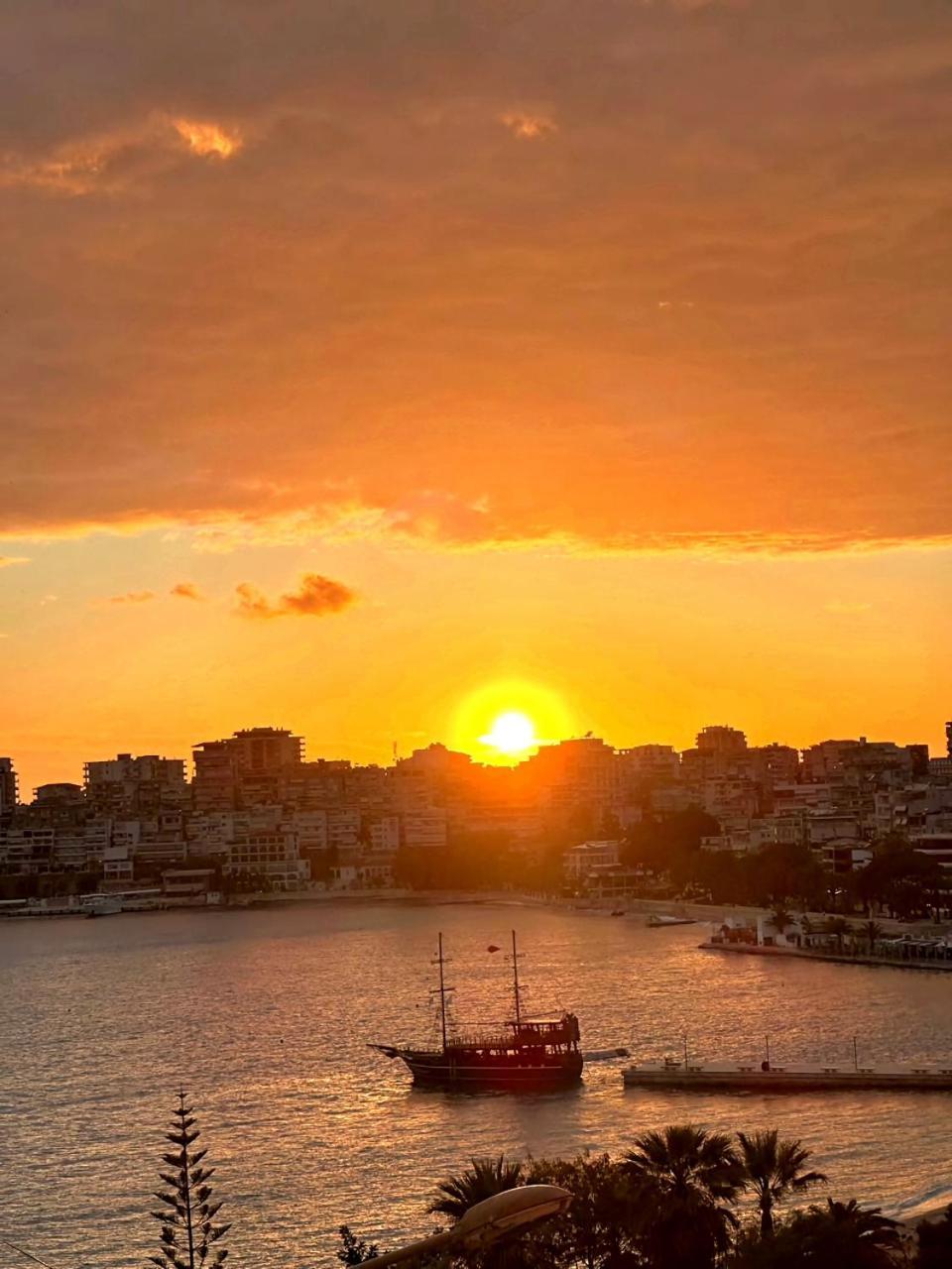 Apartamento Vista Mozzafiato Sarandë Exterior foto